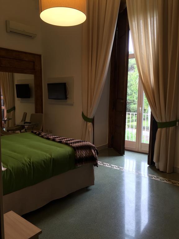 Napoli Milionaria B&B Buitenkant foto