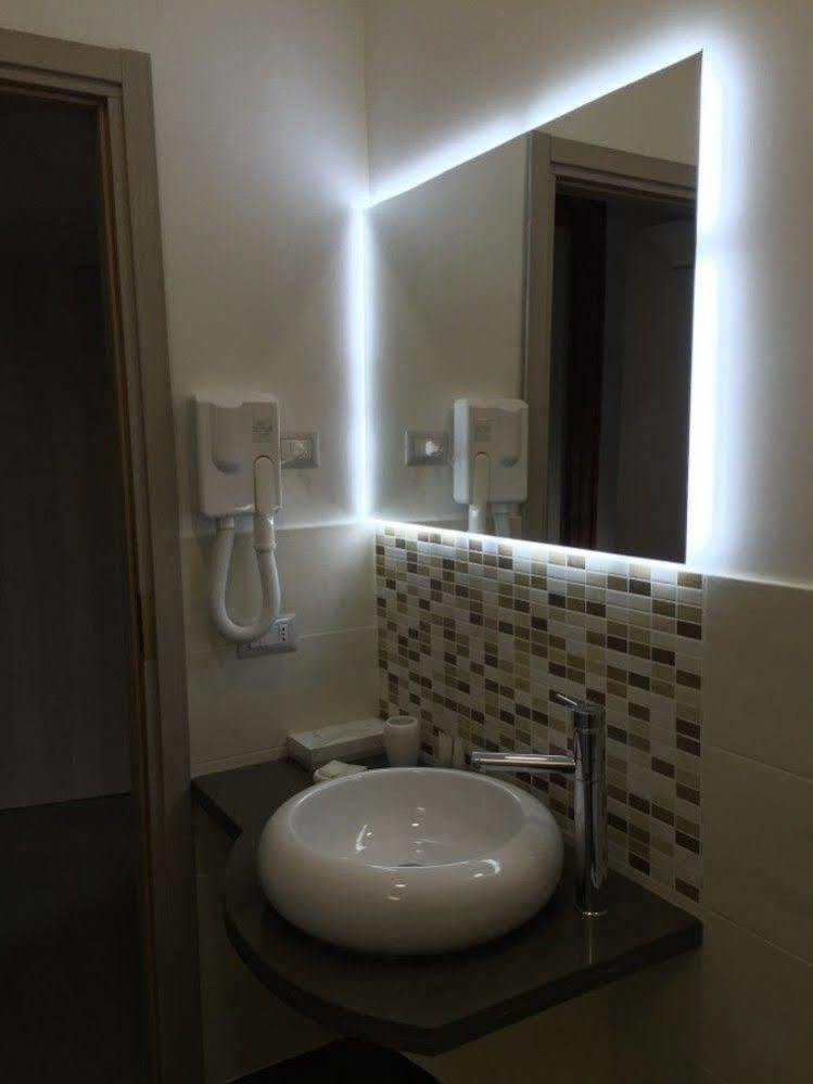 Napoli Milionaria B&B Buitenkant foto